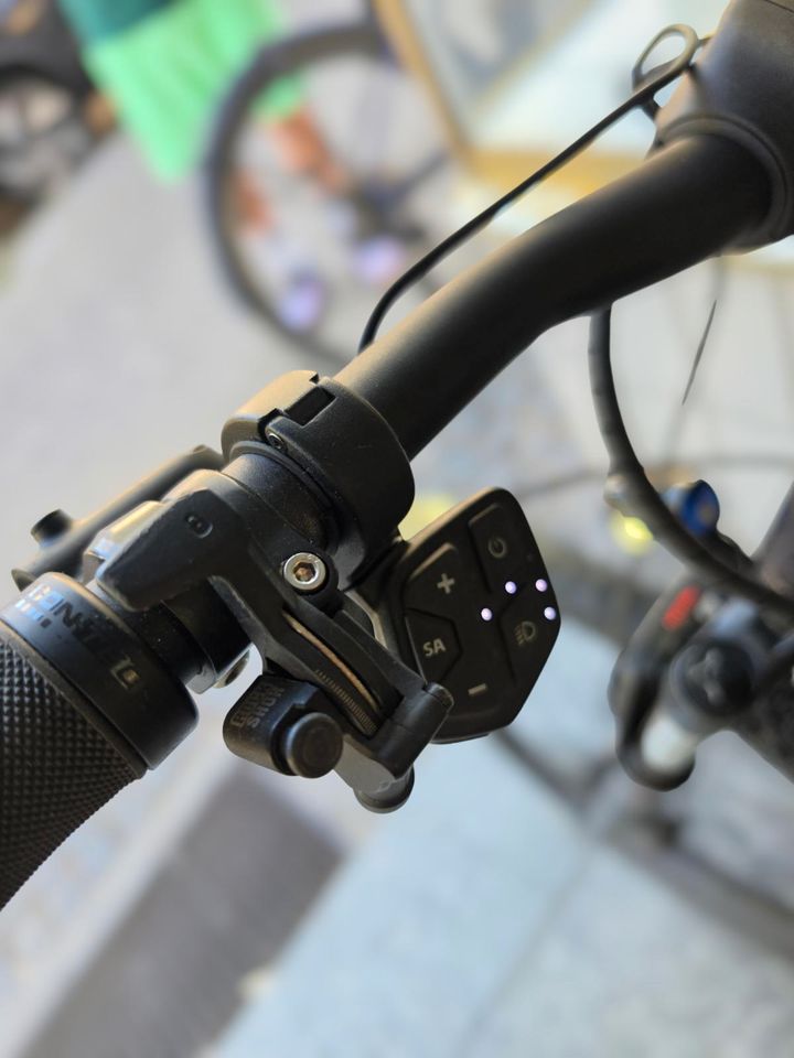Giant AMITI-E+ Mountainbike S