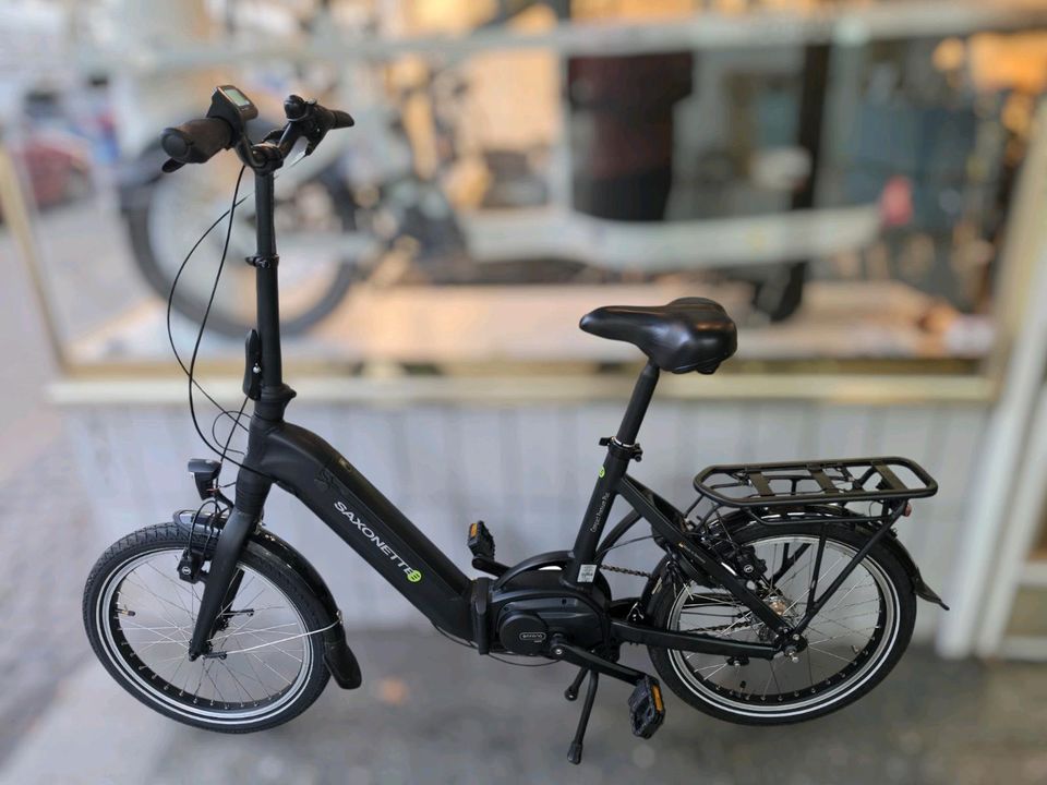 Saxonette Compact